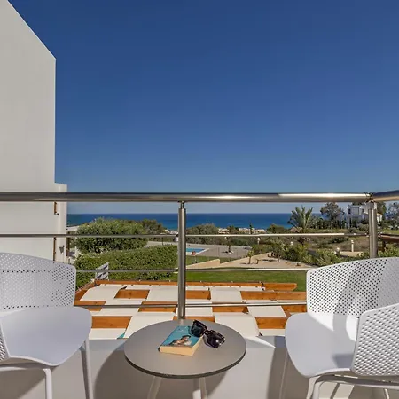 Petalutha Rhodes Kolymbia