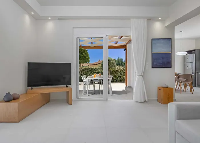 Petalutha Rhodes فيلة