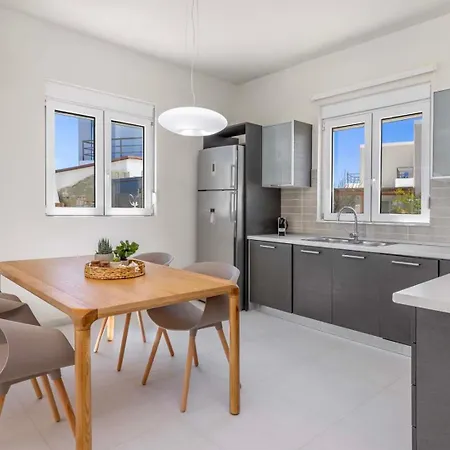 Petalutha Rhodes * コリンビア