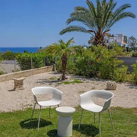 וילה Petalutha Rhodes קולימביה