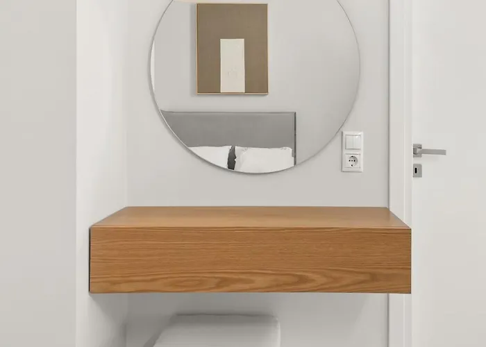 Petalutha Rhodes * Kolymbia