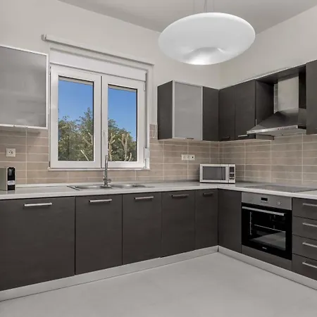 Villa Petalutha Rhodes *